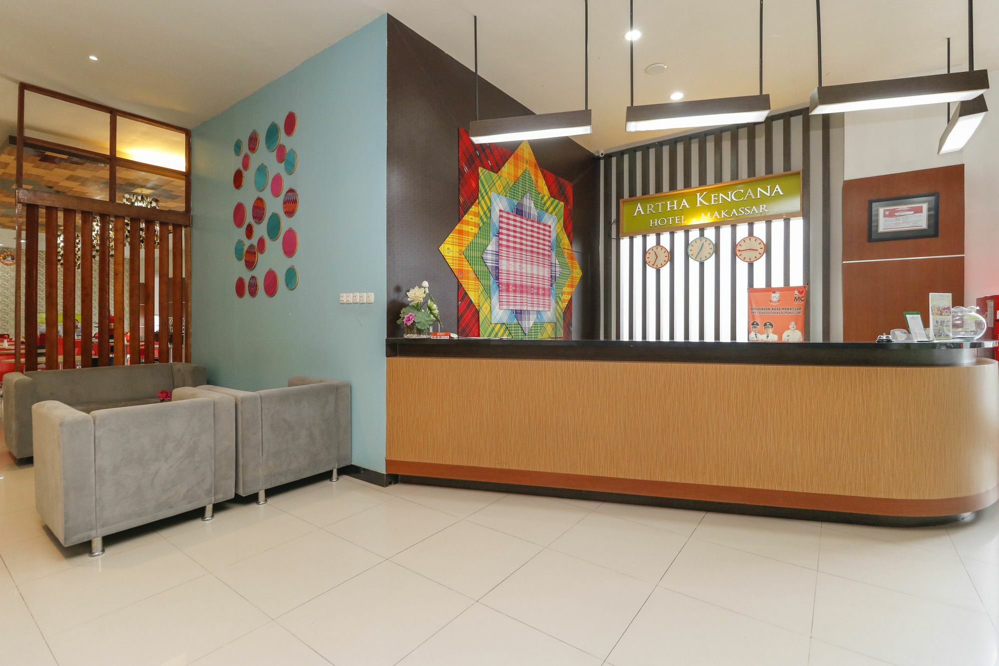 Reddoorz Plus Near Pantai Losari Makassar Exterior foto
